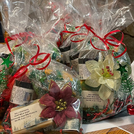 Pictures of Samples of Holiday gift sets some need 6 weeks advance notice. full size or Sample soaps, sample lotions, lip balms all available for git sets
