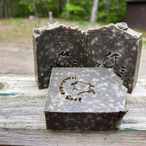 Pine Tar with multiple exfoliating properties, Sea Salt, ground oatmeal, pumice.  Actual Pine Tar is one of the ingredients adding great properties to this soap. Truly a mans soap