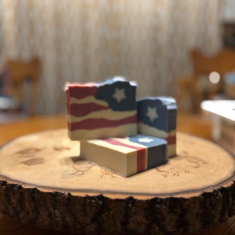 Antique American Flag with 1 star and Brambleberry Scent