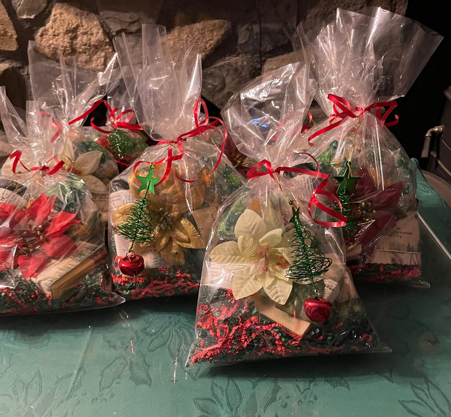 Pictures of Samples of Holiday gift sets some need 6 weeks advance notice.  full size or Sample soaps, sample lotions, lip balms all available for git sets