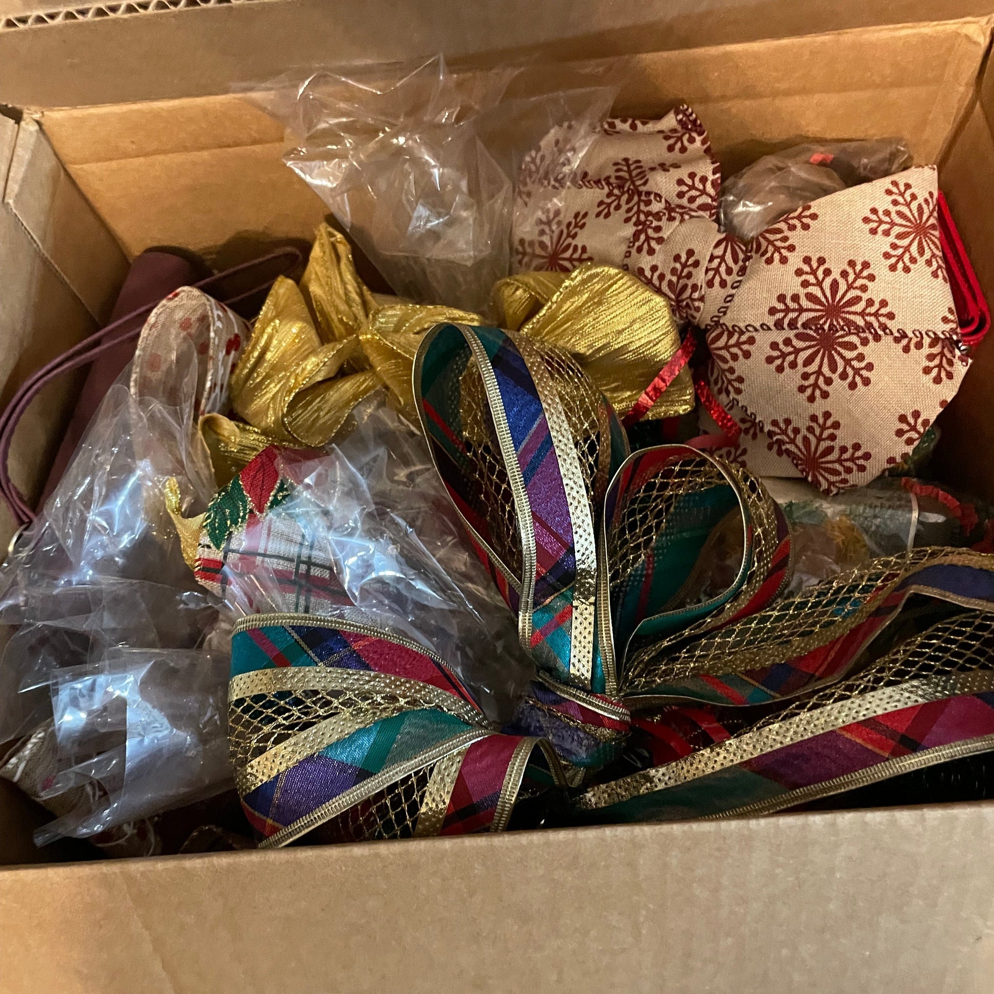 picture of holiday gift sets  boxed for shipping 